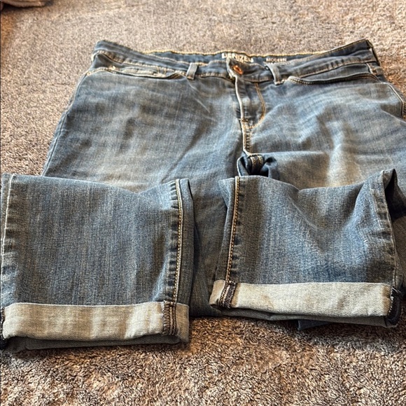 Woman’s Blue Jeans - Picture 3 of 5